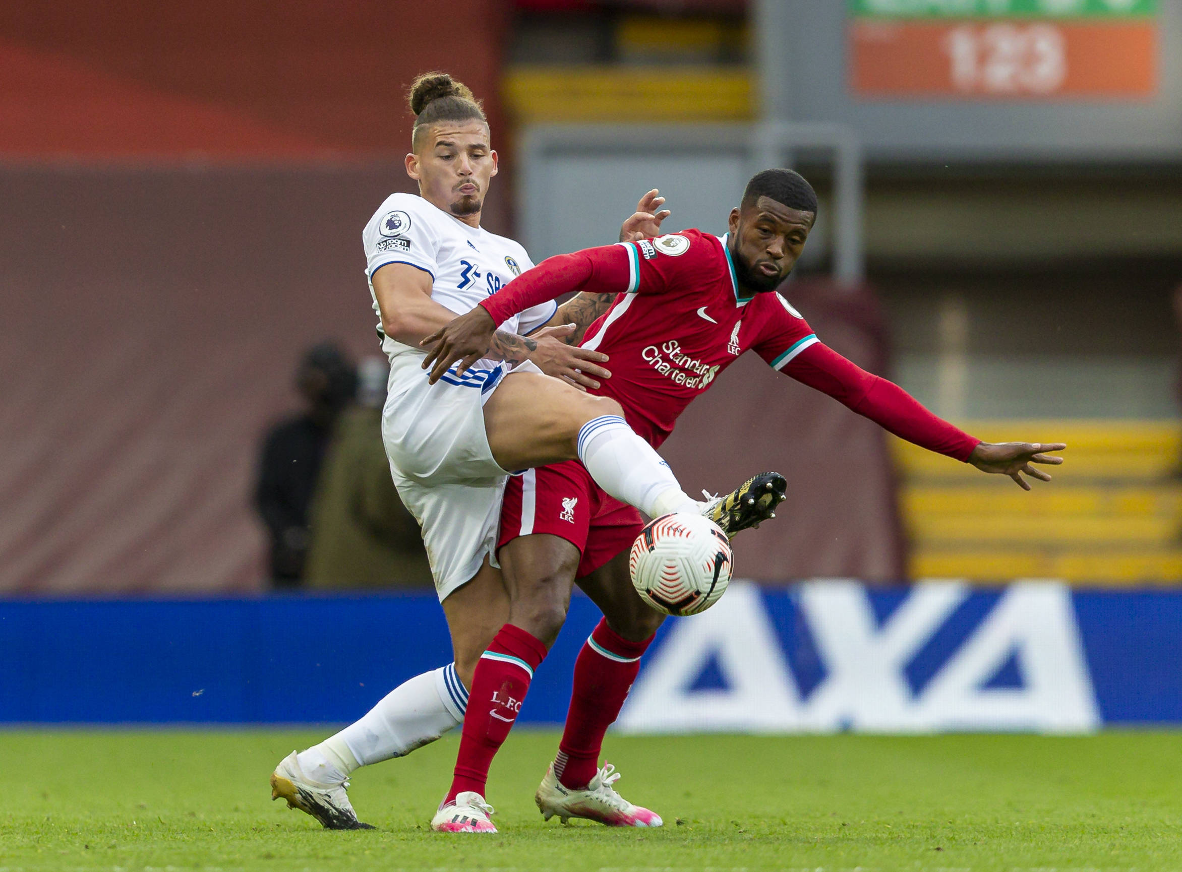 逐步下滑 逐步下滑